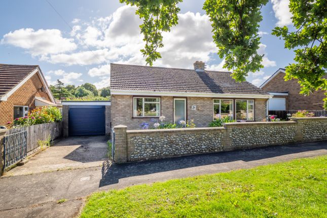2 bedroom detached bungalow for sale