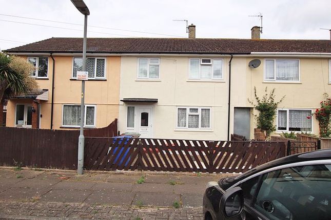 CHEPSTOW GROVE, GRIMSBY 3 bed terraced house for sale