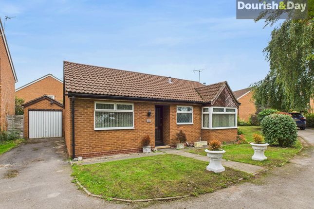 Parker Bowles Drive, Market Drayton TF9 2 bed detached bungalow for sale