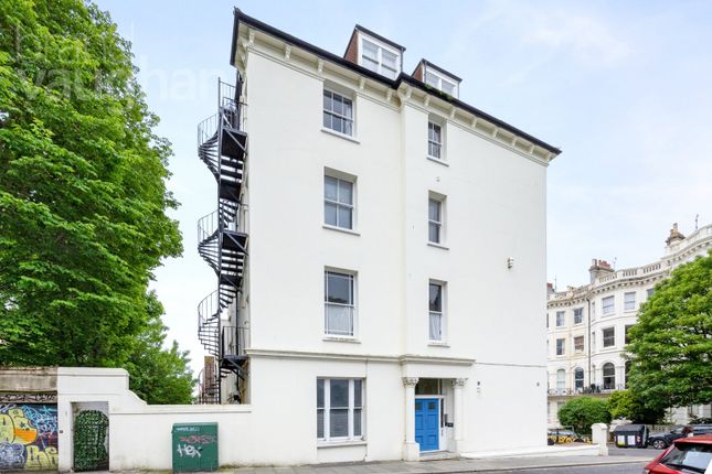 2 bed flat