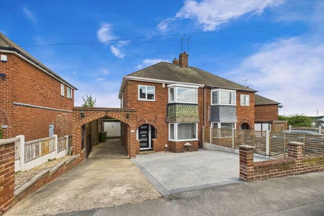 3 bedroom semi-detached house for sale