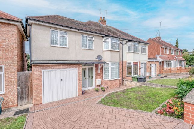 Clent Avenue, Redditch, B97 3 bed semi