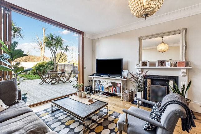 Fontenoy Road, SW12 2 bed apartment for sale