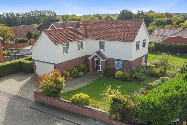 The Street, Sudbury CO10 4 bed detached house for sale