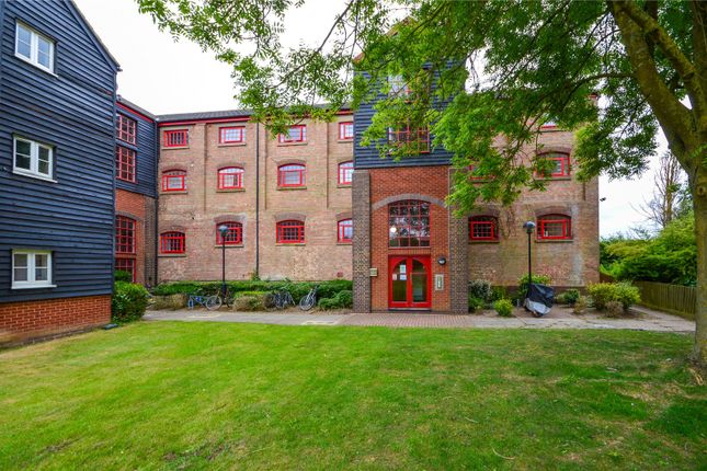 Studio apartment for sale