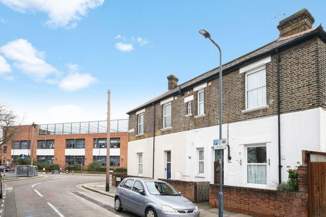Harley Road, London, NW10 1 bed apartment for sale