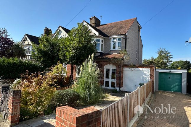 4 bedroom end of terrace house for sale