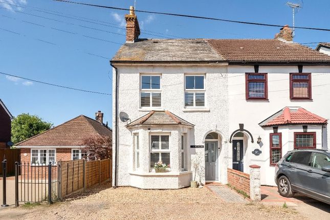 Woollards Road, Ash Vale GU12 3 bed semi