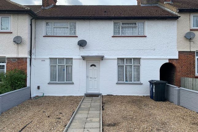 Townholm Crescent, London W7 3 bed house for sale