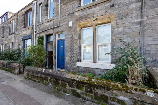 Balsusney Road, Kirkcaldy, KY2 1 bed flat for sale