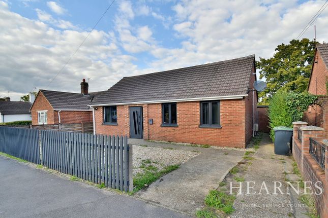 Ford Lane, Ferndown, BH22 3 bed detached bungalow for sale