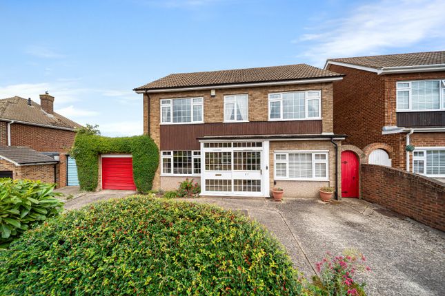 St. Francis Avenue, Gravesend DA12 4 bed detached house for sale