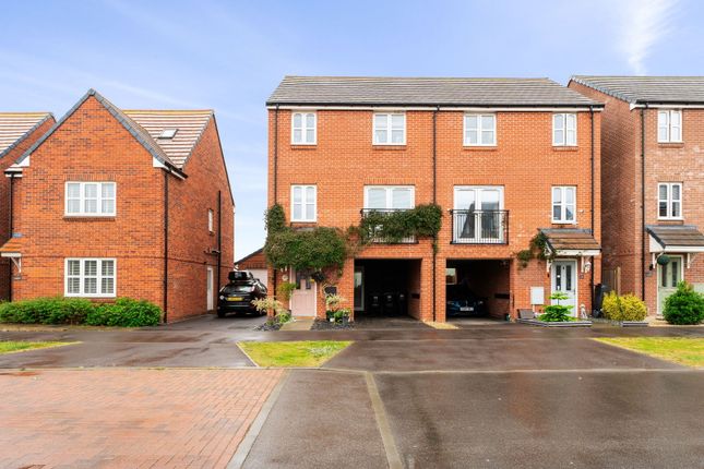 4 bedroom semi-detached house for sale