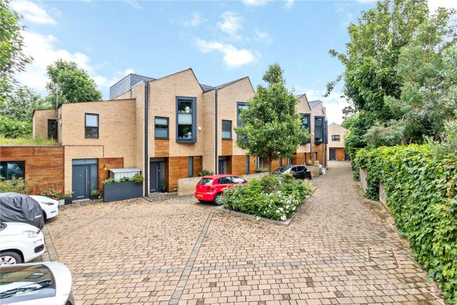 4 bedroom terraced house for sale