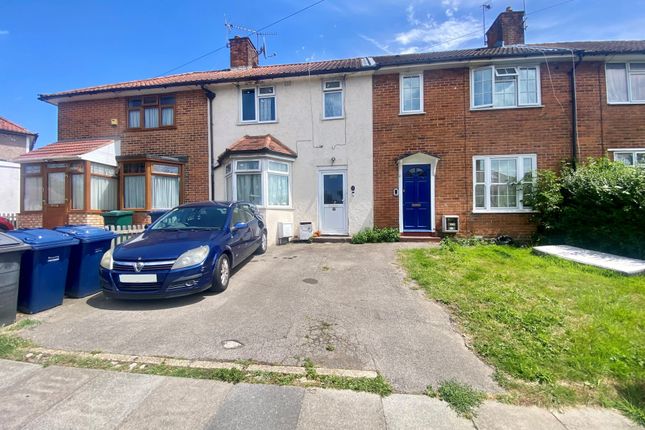 Wenlock Road, Edgware, HA8 3 bed terraced house for sale