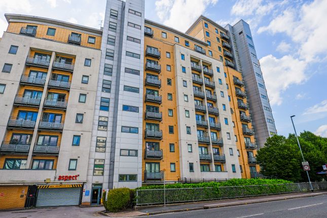 Elmwood Lane, Leeds LS2 2 bed flat for sale