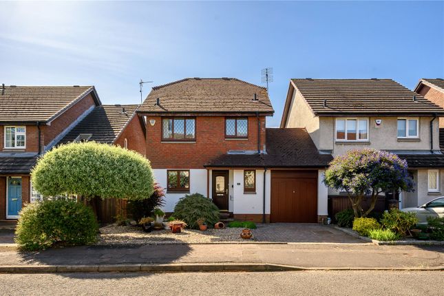 Connaught Place, Trinity, Edinburgh, EH6 3 bed semi