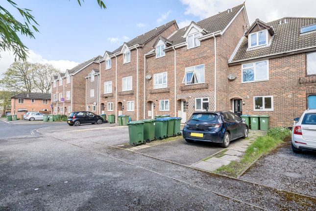 Berkeley Close, Banister Park... 5 bed terraced house for sale