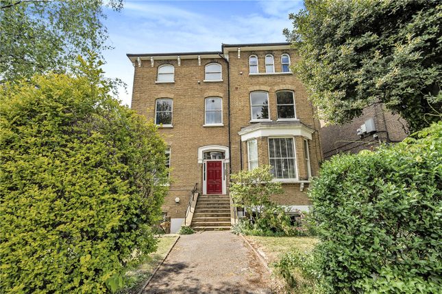 Lewisham Hill, Lewisham, London, SE13 2 bed apartment for sale