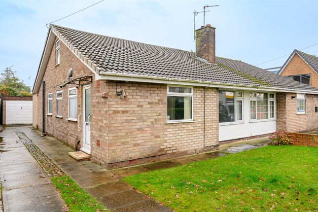 Mallard Way, Haxby, York, YO32 3NG 3 bed semi