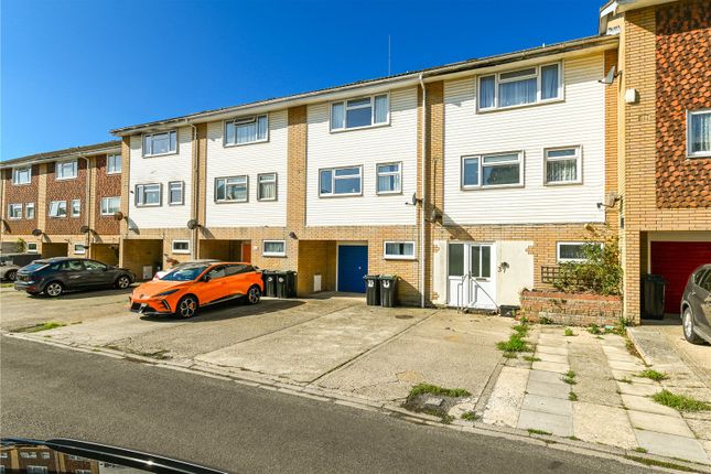 Drake Close, New Milton, Hampshire, BH25 3 bed terraced house for sale