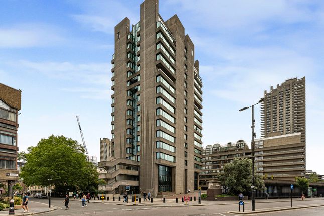 Fann Street, London, EC2Y 2 bed apartment for sale