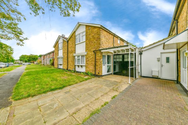 3 bed semi-detached house