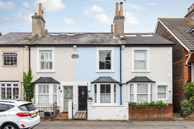 Victoria Road, Redhill 3 bed house for sale