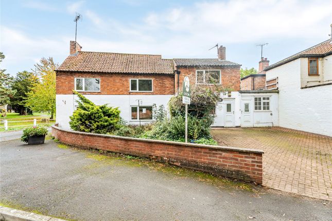 Newark Road, Caunton, Newark... 3 bed link detached house for sale