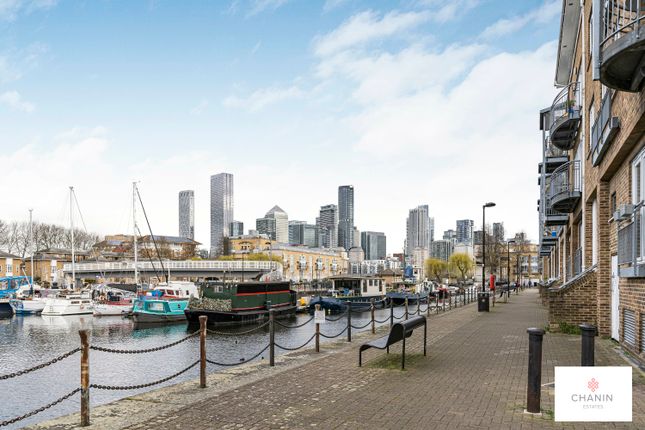 South Sea Street, Surrey Quays SE16 1 bed apartment for sale