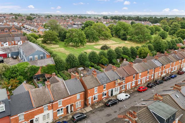 Wilby Street, Northampton NN1 2 bed end of terrace house for sale