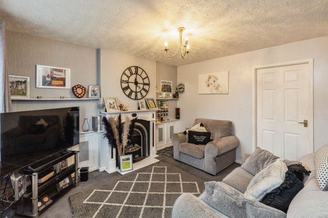 2 bedroom end of terrace house for sale