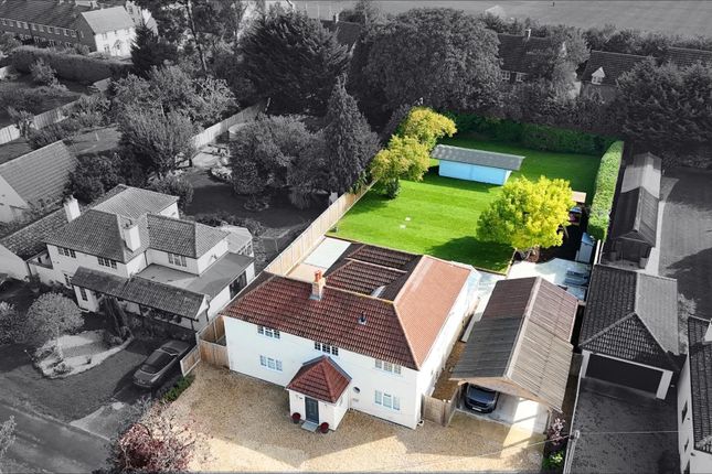 6 bed detached house