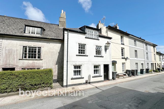 5 bed terraced house