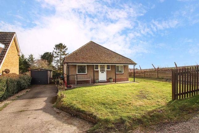 The Baulk, Cheddington 2 bed detached bungalow for sale