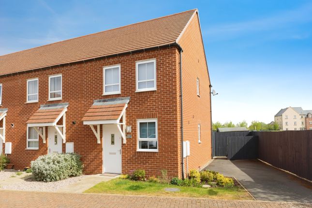 2 bedroom end of terrace house for sale