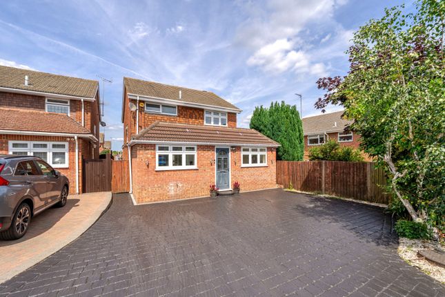 Dahlia Drive, Swanley, Kent 3 bed detached house for sale