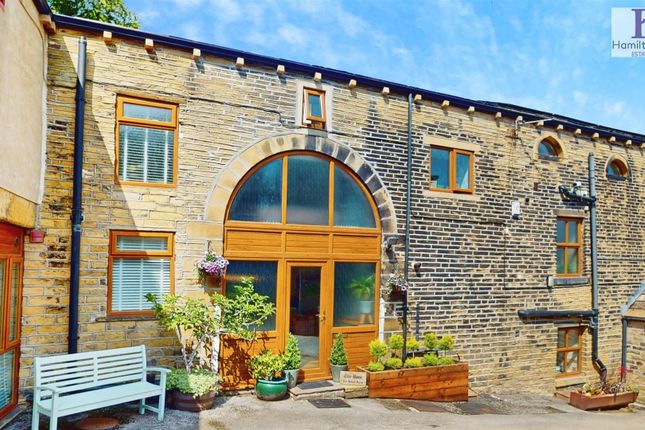 The Barn, Lee House Farm, Halifax, HX3 4 bed house for sale