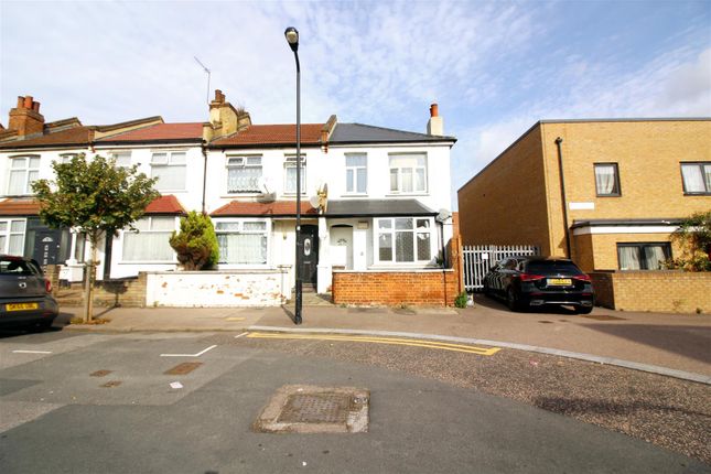 Kimberley Road, Walthamstow 2 bed flat for sale