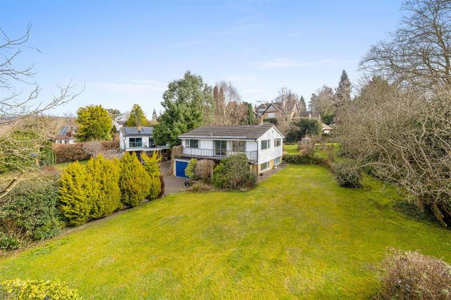 Woodhurst Lane, Oxted 5 bed detached house for sale