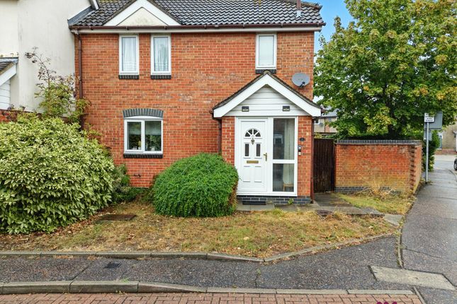 Gloucester Crescent, Chelmsford, CM1 3 bed end of terrace house for sale