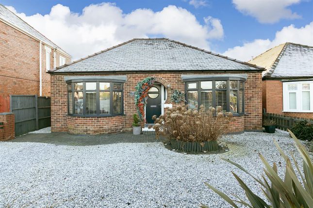 Burnby Lane, Pocklington 3 bed detached bungalow for sale