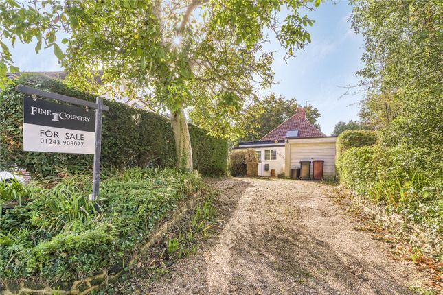 4 bed detached house