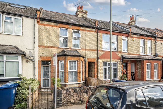 Crescent Road, Barnet, EN4 3 bed terraced house for sale