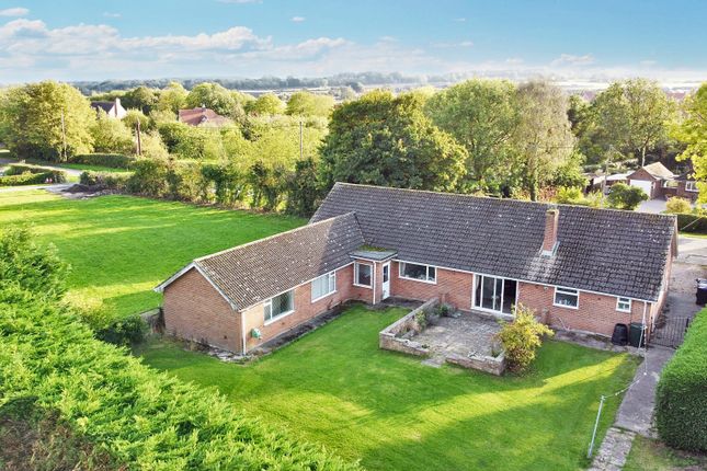 4 bedroom detached bungalow for sale