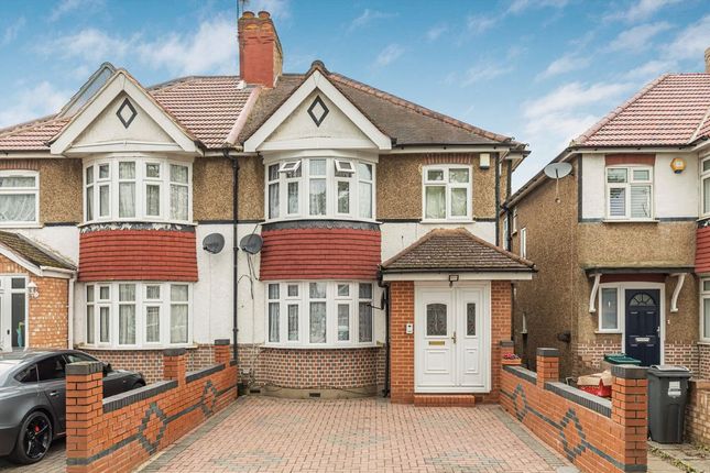 Hounslow Road, Feltham TW13 3 bed semi