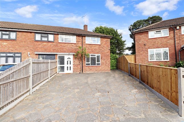 St. Michaels Road, Surrey GU21 4 bed semi