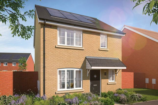 Roundhouse Avenue, Trimley St Martin... 3 bed detached house for sale