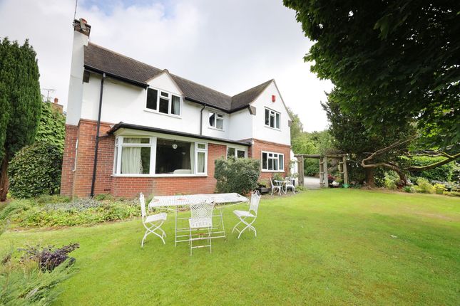 Church Bank, Keele, ST5 3 bed detached house for sale