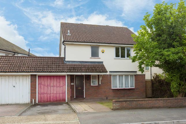 Southbourne Gardens, Eastcote... 3 bed detached house for sale